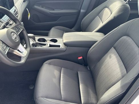 New 2025 Nissan Altima 2.5 SV w/ SV Special Edition Package image 12