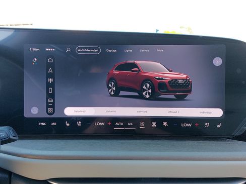 New 2026 Audi Q5 Premium Plus AWD/4WD image 25