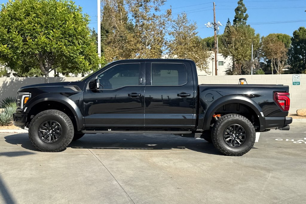 Used 2024 Ford F150 Raptor AWD/4WD image 12