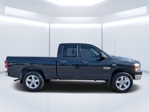 Used 2008 Dodge Ram 1500 Truck SLT w/ Popular Equipment Group image 2