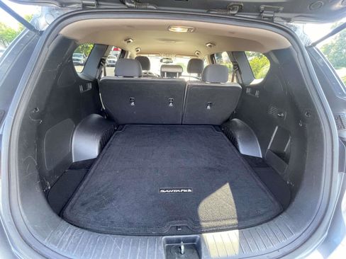 Used 2019 Hyundai Santa Fe SEL FWD image 10