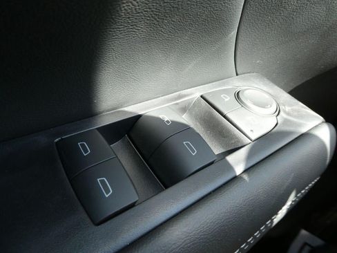 New 2027 GMC Terrain Elevation w/ Elevation Premium Package AWD/4WD image 17