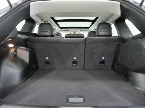 Used 2022 Jeep Cherokee Latitude w/ Sun & Sound Group image 25