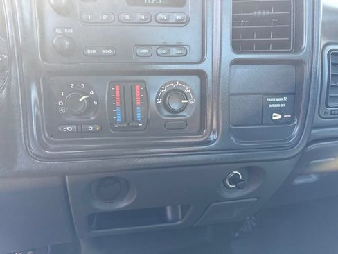 Used 2003 Chevrolet Silverado 1500 W/T RWD image 18
