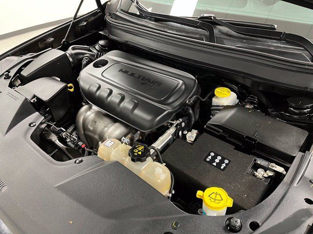 Used 2021 Jeep Cherokee Latitude Plus FWD image 59