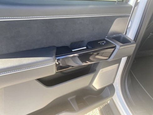 New 2023 Ford F150 Lightning Platinum image 12