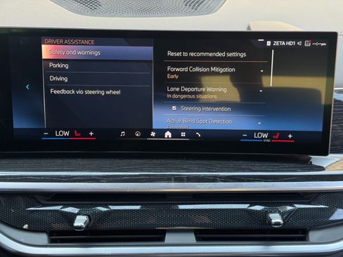 Used 2024 BMW X5 sDrive40i w/ M Sport Package RWD image 29