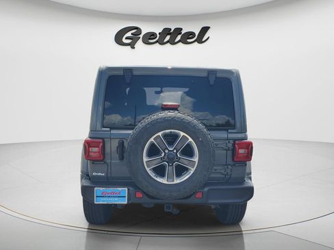Used 2020 Jeep Wrangler Unlimited Sahara AWD/4WD image 7