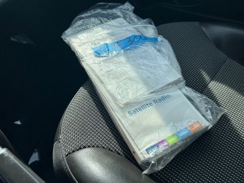 Used 2014 Chevrolet Malibu LT image 27