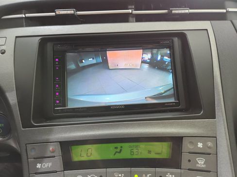 Used 2013 Toyota Prius Four FWD image 33