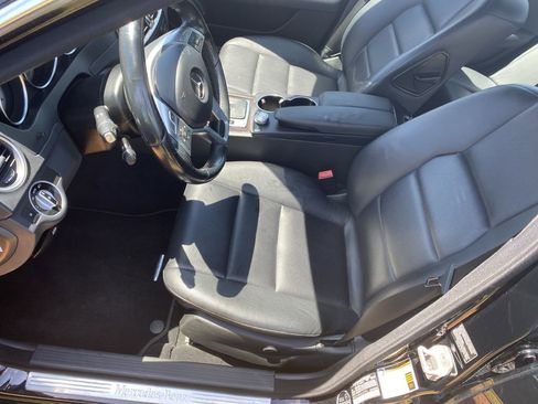 Used 2014 Mercedes-Benz C 250 Sedan image 9