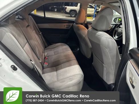 Used 2015 Toyota Corolla LE FWD image 16