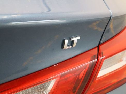 Used 2024 Chevrolet Malibu LT FWD image 31