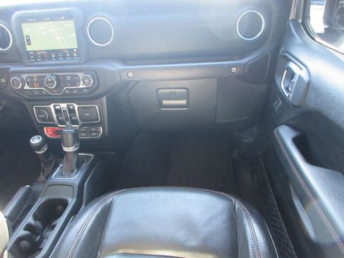 Used 2020 Jeep Gladiator Rubicon image 18
