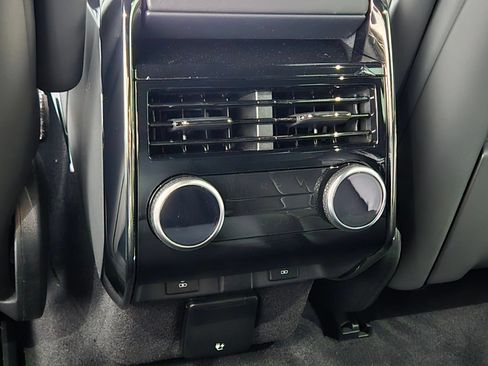 New 2026 Land Rover Range Rover Sport Dynamic SE AWD/4WD image 16
