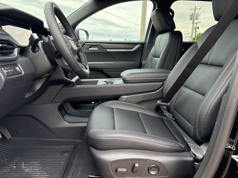 New 2026 GMC Acadia Elevation w/ Elevation Premium Package FWD image 15