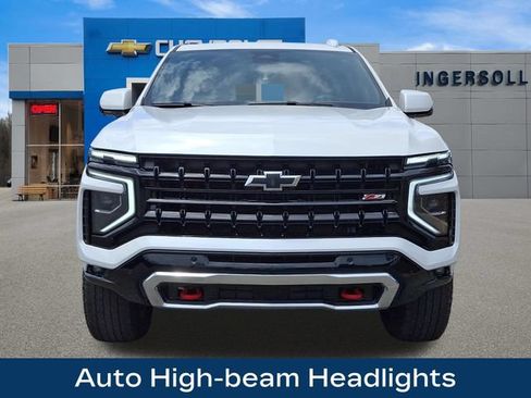 Used 2025 Chevrolet Suburban Z71 AWD/4WD image 23