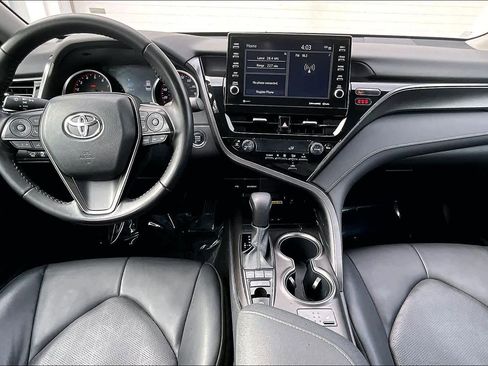 Used 2023 Toyota Camry XSE FWD image 14