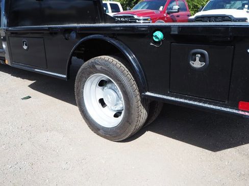 New 2026 RAM 5500 Tradesman w/ Chrome Appearance Group image 7