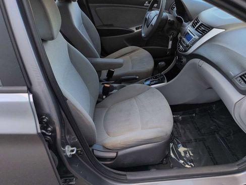 Used 2014 Hyundai Accent GLS image 22