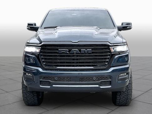 Used 2025 RAM 1500 Laramie w/ Night Edition AWD/4WD image 4