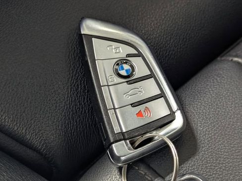 Used 2020 BMW X7 xDrive40i w/ Premium Package image 25