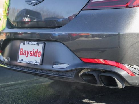 Used 2023 Genesis G70 2.0T image 8