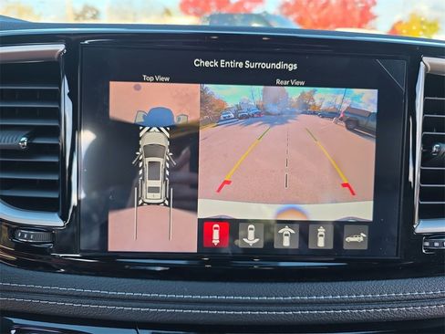 New 2026 Chrysler Pacifica Select image 25