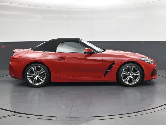 Used 2019 BMW Z4 sDrive30i w/ M Sport Package RWD image 3