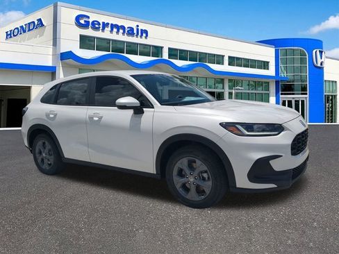 New 2026 Honda HR-V LX image 1