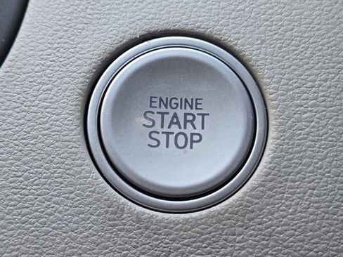 Certified 2023 Hyundai Tucson Limited w/ Cargo Package image 21