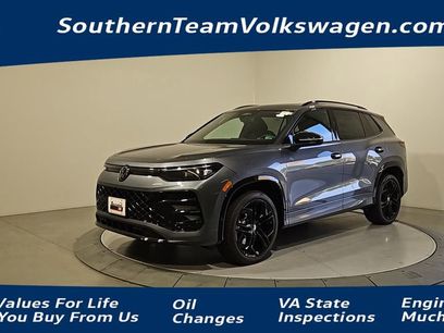 New 2025 Volkswagen Tiguan SE R-Line