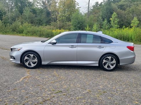 Used 2018 Honda Accord EX image 8