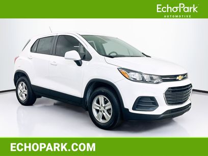 Used 2022 Chevrolet Trax LS w/ Tint and Cruise Package