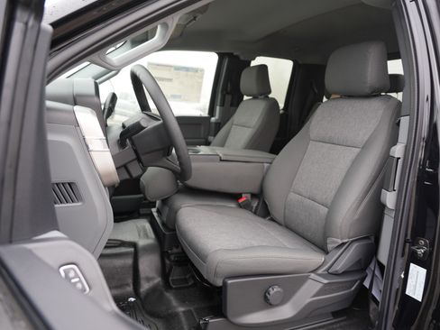 New 2026 Ford F450 XL w/ XL Chrome Package image 14