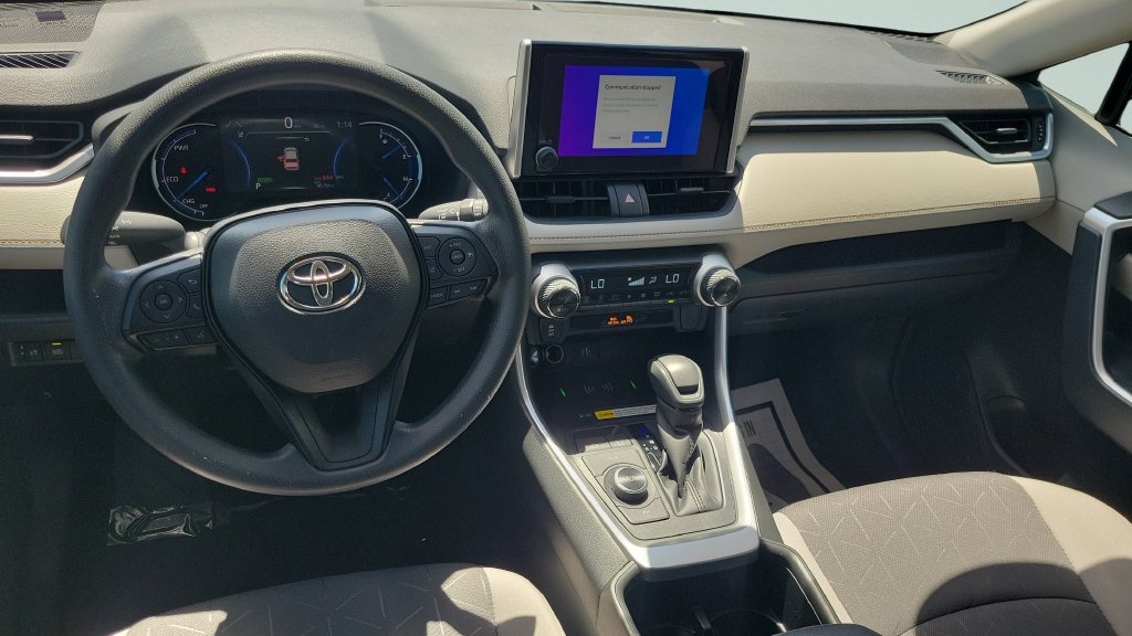 Used 2025 Toyota RAV4 XLE AWD/4WD image 11