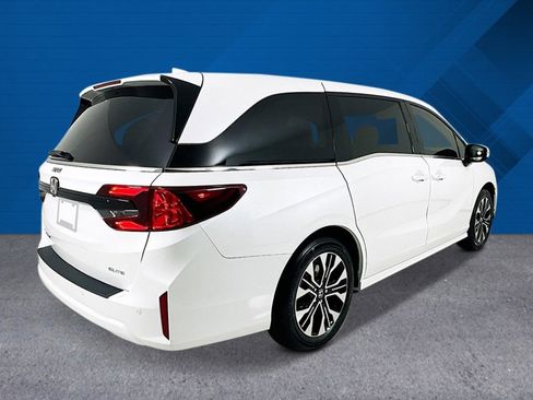 New 2026 Honda Odyssey Elite image 4