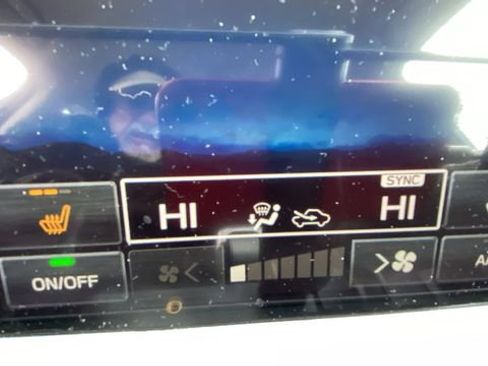 Certified 2025 Subaru Legacy Premium image 28