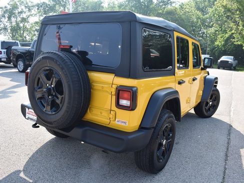 Used 2021 Jeep Wrangler Unlimited Sport image 8