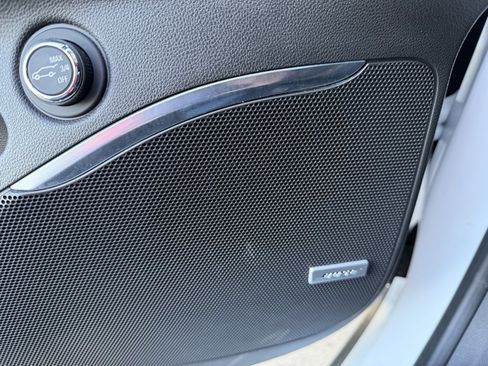 Used 2021 Buick Enclave Avenir w/ Avenir Technology Package image 27