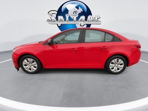 Used 2014 Chevrolet Cruze LS image 6