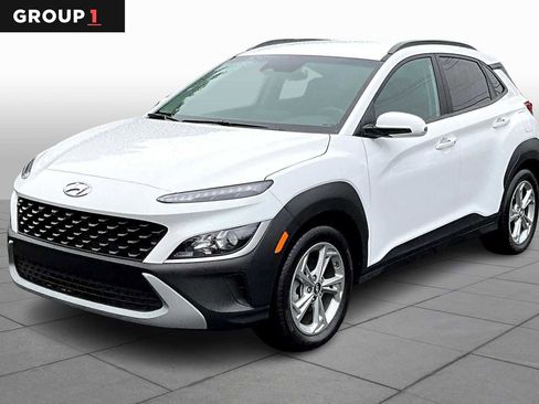 Used 2023 Hyundai Kona SEL image 1