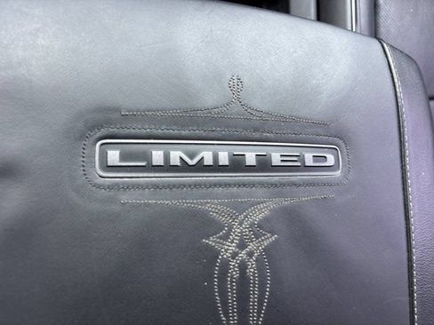 Used 2024 RAM 2500 Limited AWD/4WD image 43