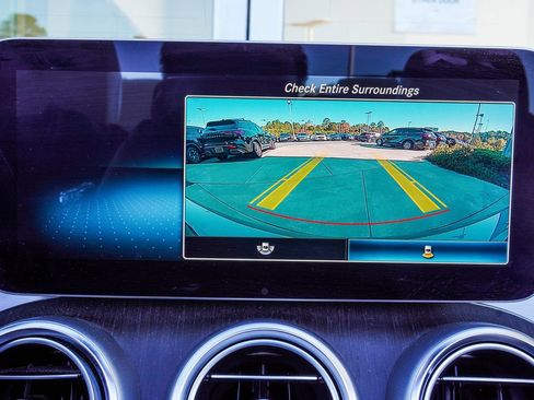 Used 2022 Mercedes-Benz C 300 4MATIC Cabriolet image 24