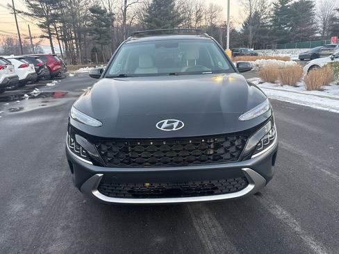 Used 2023 Hyundai Kona Limited image 2