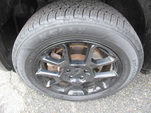 Used 2020 Jeep Renegade Altitude FWD image 11