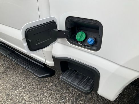 Used 2024 Ford F250 Lariat w/ Lariat Ultimate Package image 24