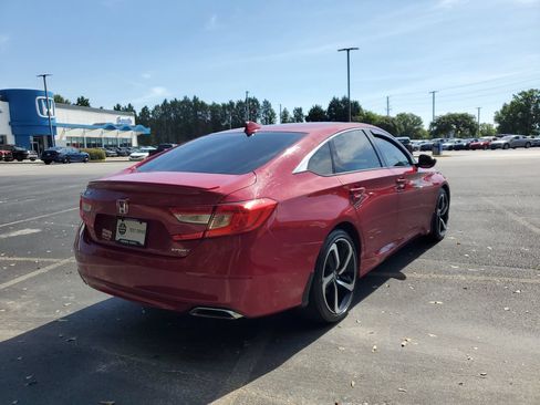 Used 2020 Honda Accord Sport image 7