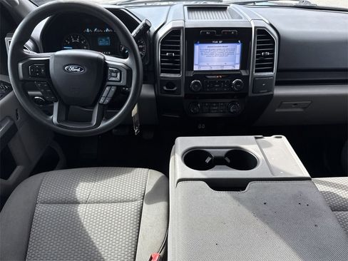 Used 2019 Ford F150 XLT image 9