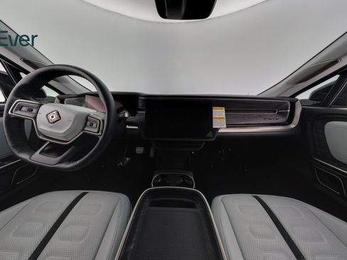 Used 2023 Rivian R1S Launch Edition AWD/4WD image 26
